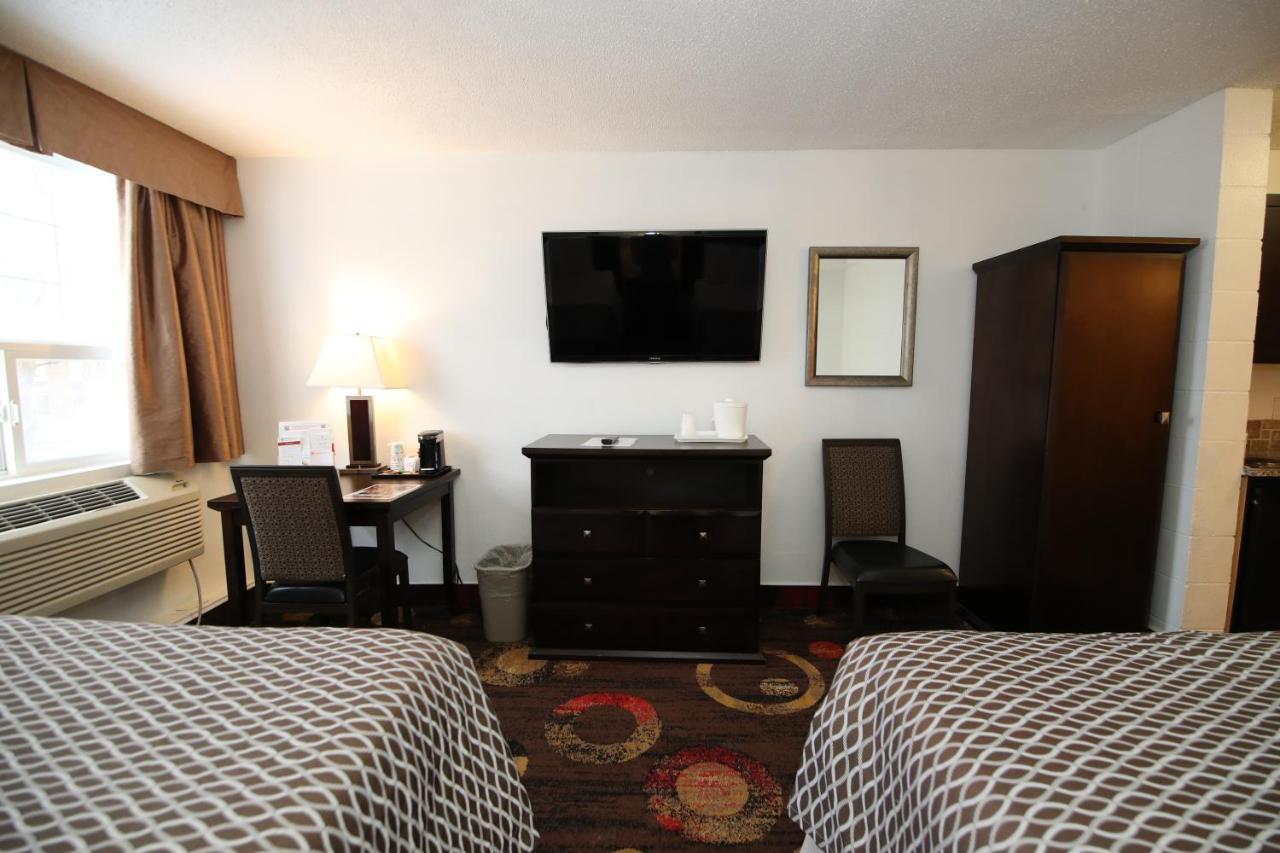 Stonebridge Hotel Fort Mcmurray Dış mekan fotoğraf