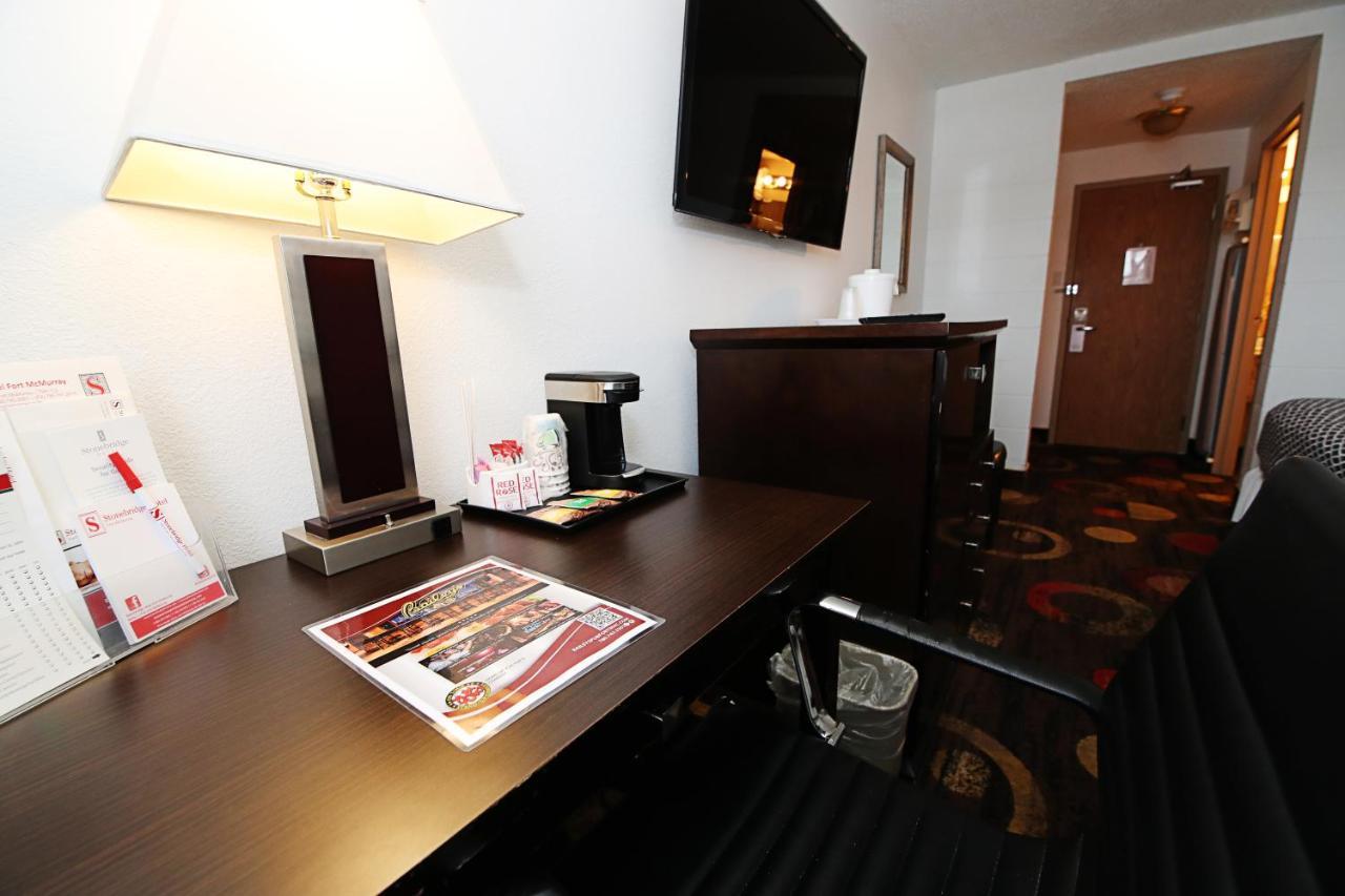 Stonebridge Hotel Fort Mcmurray Dış mekan fotoğraf
