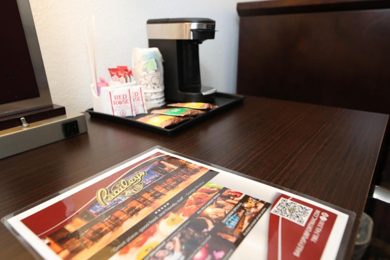 Stonebridge Hotel Fort Mcmurray Dış mekan fotoğraf