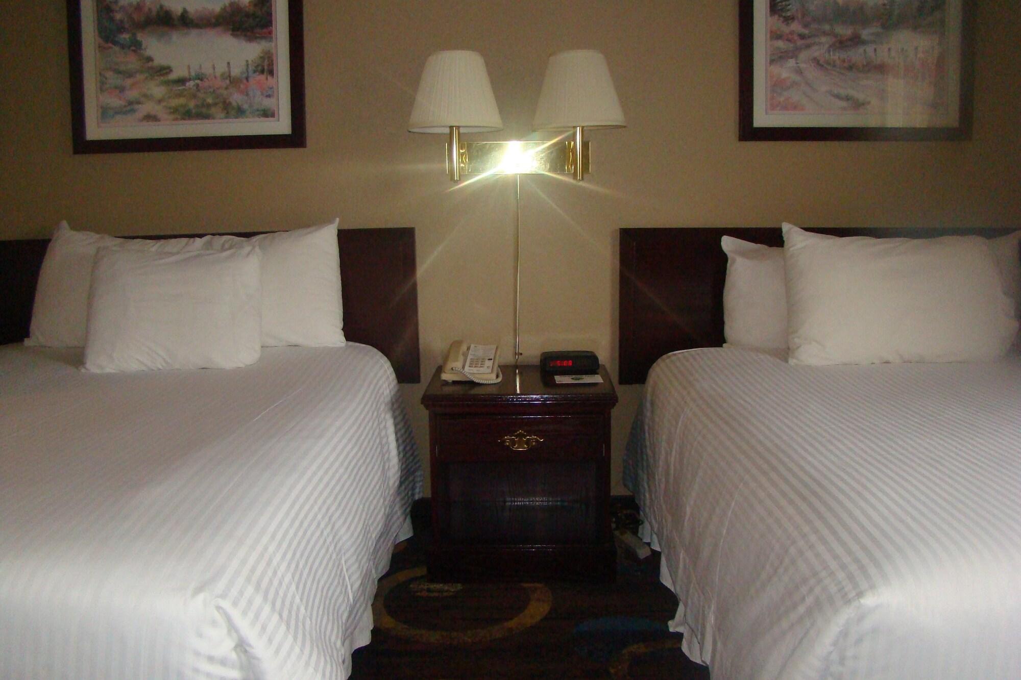 Stonebridge Hotel Fort Mcmurray Dış mekan fotoğraf