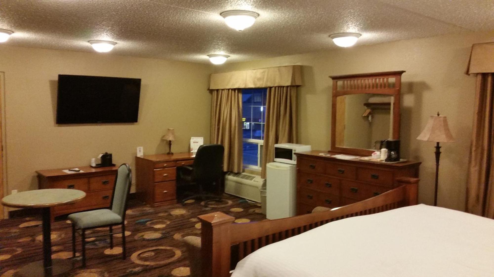 Stonebridge Hotel Fort Mcmurray Oda fotoğraf