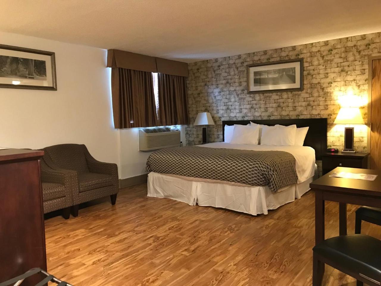 Stonebridge Hotel Fort Mcmurray Dış mekan fotoğraf